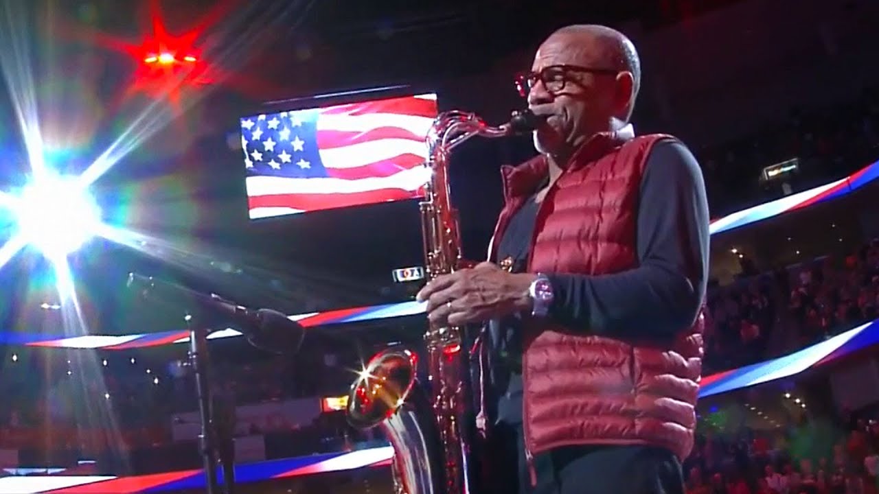Saxophonist Kirk Whalum Performs National Anthem at FedExForum | Memphis Grizzlies background