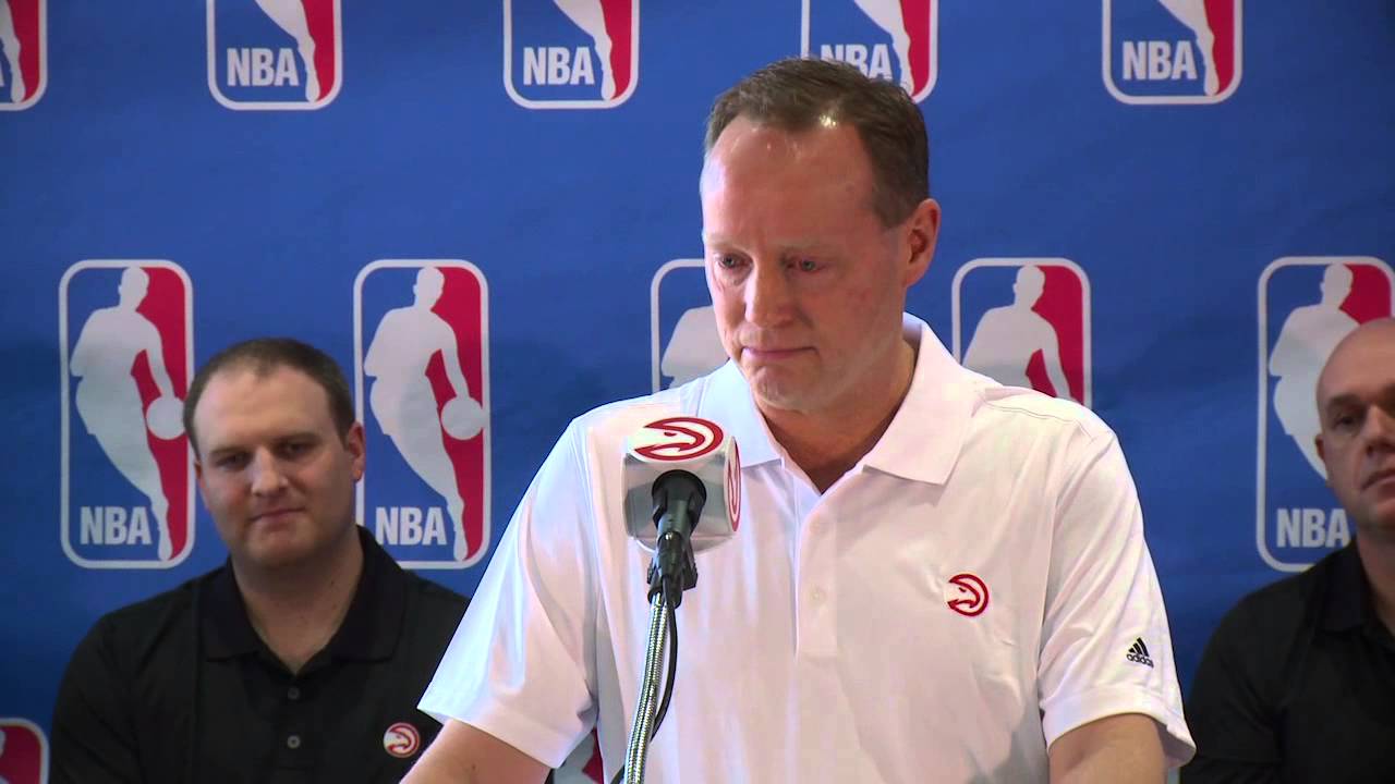 Mike Budenholzer Coach of the Year speech background
