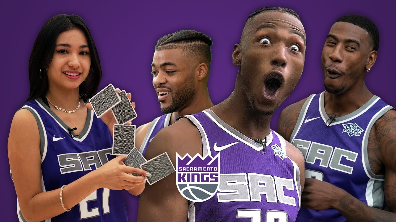 Kings React to Magic background