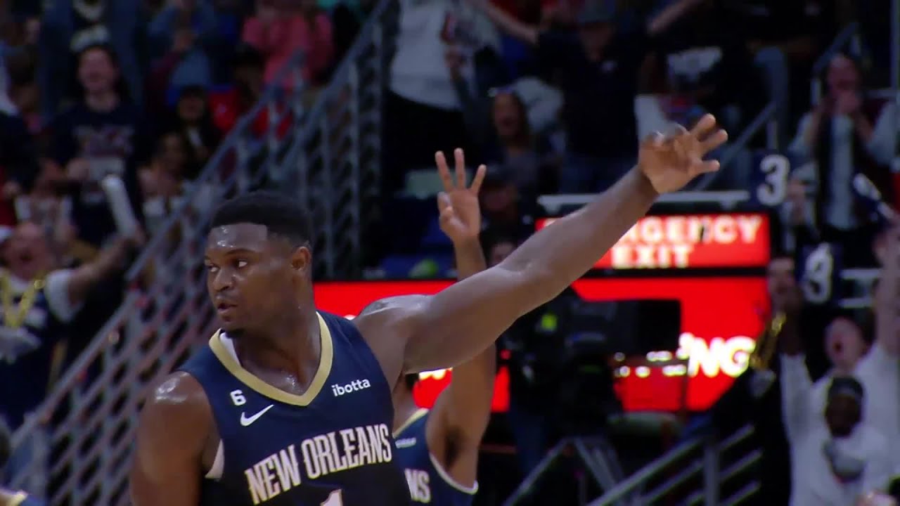 Pelicans Highlights: Zion Williamson racks up 35 points vs. Phoenix Suns 12/11/22 background