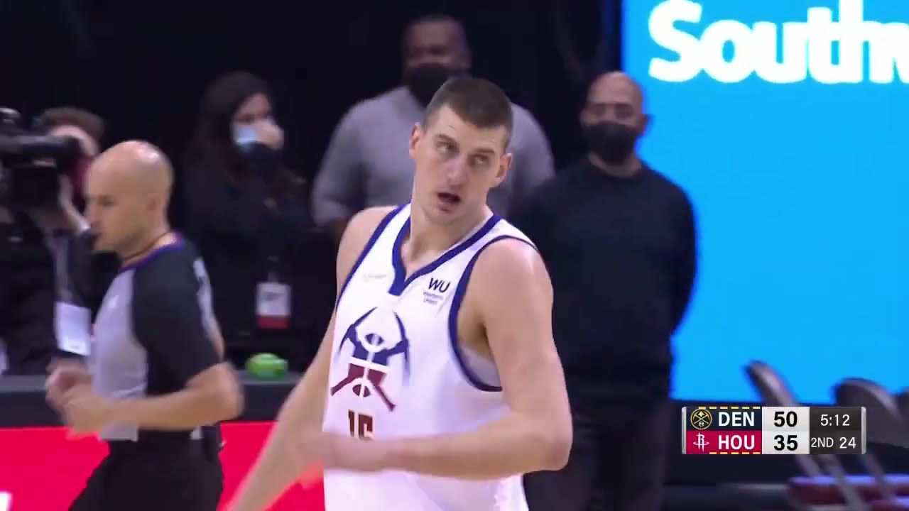 EXTENDED HIGHLIGHTS: Nikola Jokić dominates Houston Rockets in Nuggets' win (04/16/2021) background