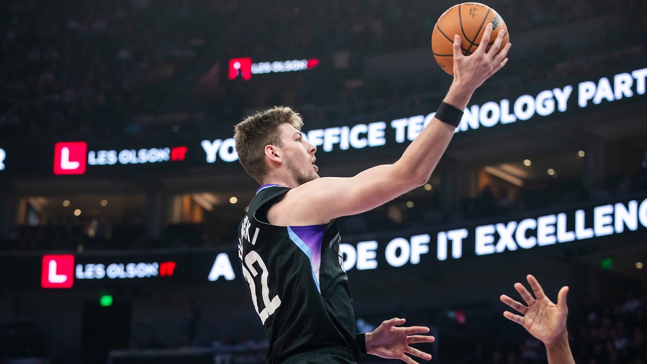 Filipowski discusses his approach to consistency following 20 points, 10 rebounds against the Cavs