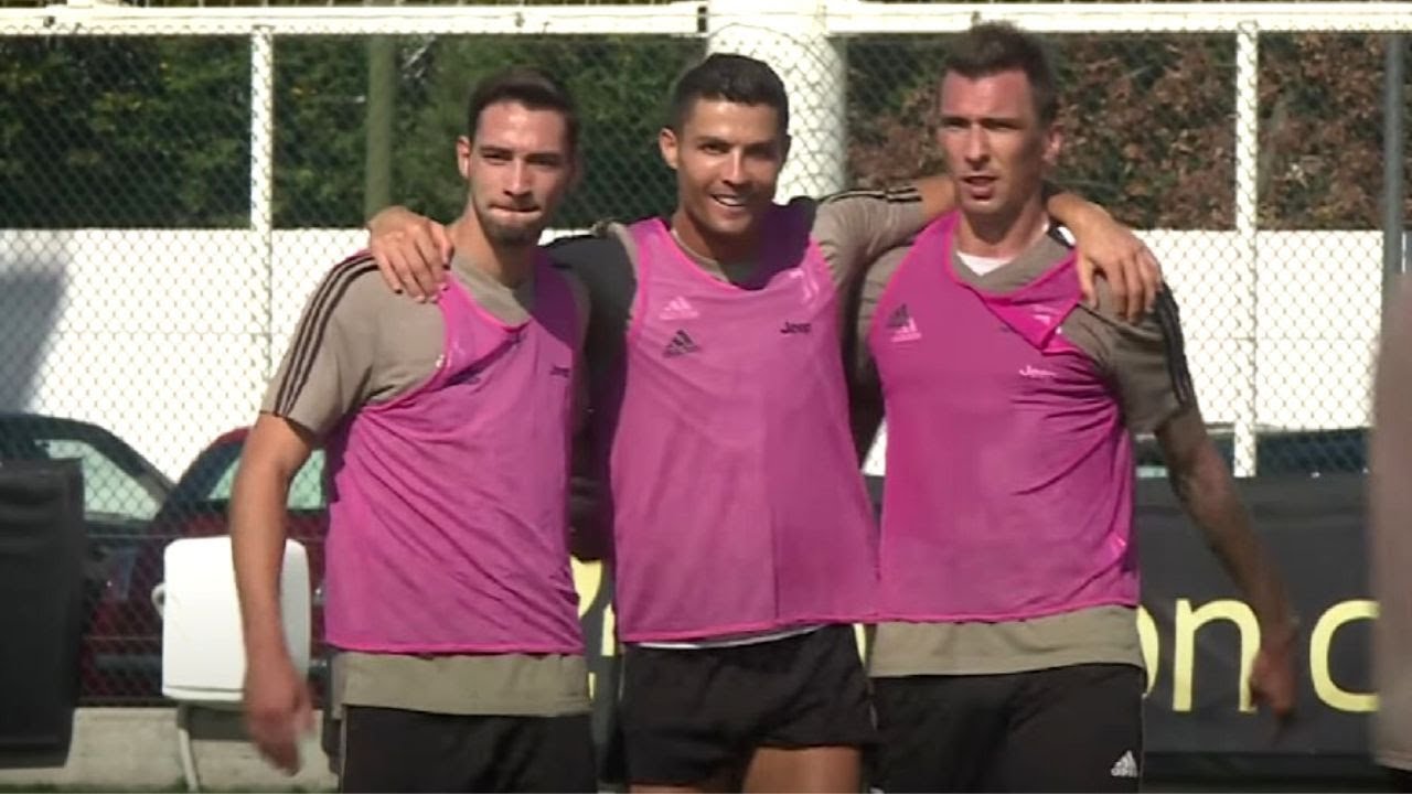 Juventus Freestyle Shooting Practice!