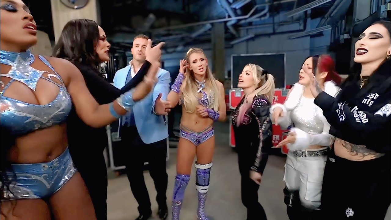 Charlotte Alexa Iyo and Rhea woman wrestling #wwe #wrestlingfuture #livforever #livmorgan #wrestling