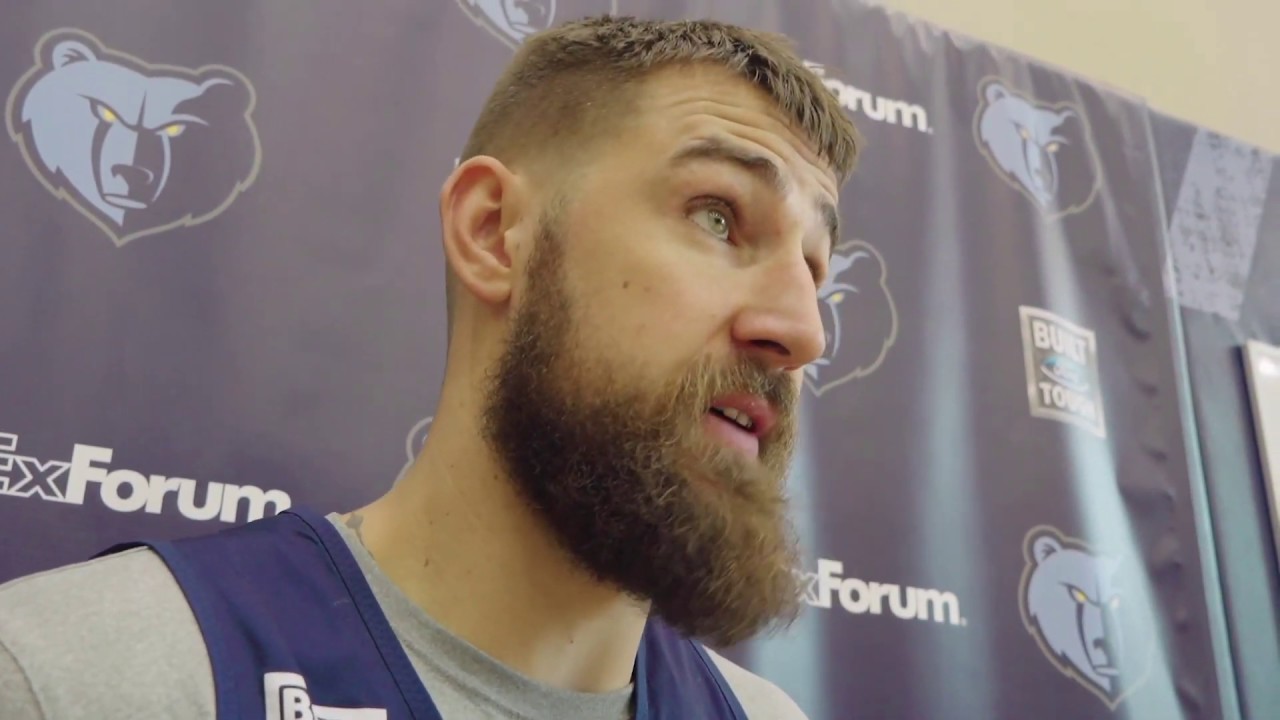 Jonas Valanciunas on Delon Wright, shares feelings on fitting in with Memphis - 3/1/19 background