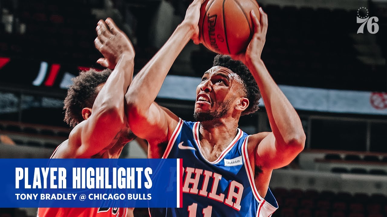 Tony Bradley | HIGHLIGHTS @ Chicago Bulls (03.11.21) background