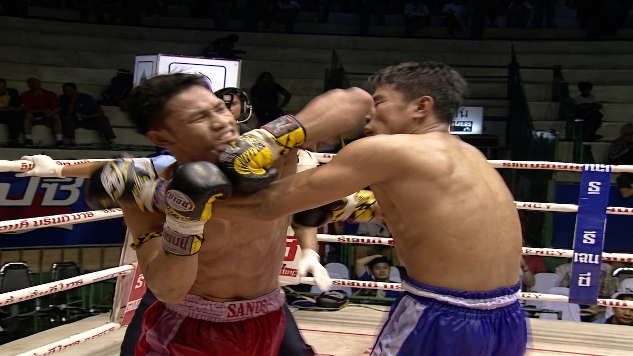 Sornphichai Sor.Suwanee vs. Rungrit Sor. Naowarat | Knockout | Full Muay Thai Fight
