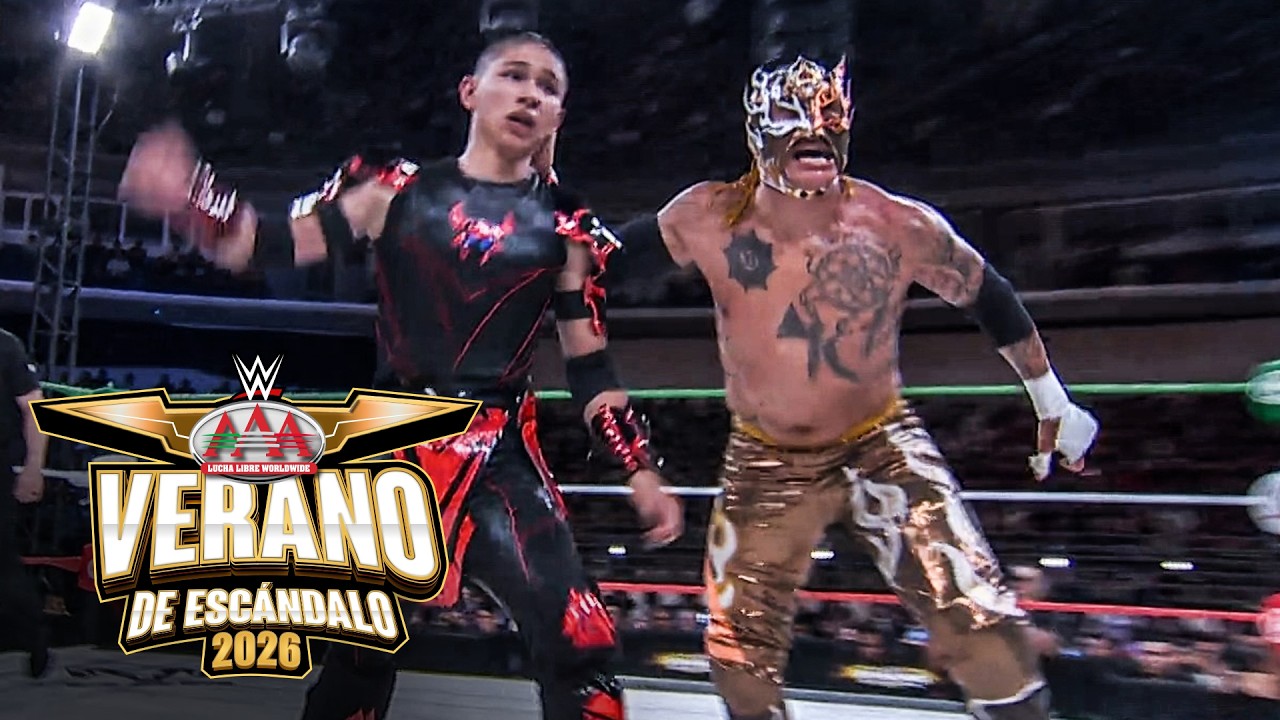Rey Fenix overcomes Mini Vikingo | Title Match: AAA Verano de Escándalo highlights background