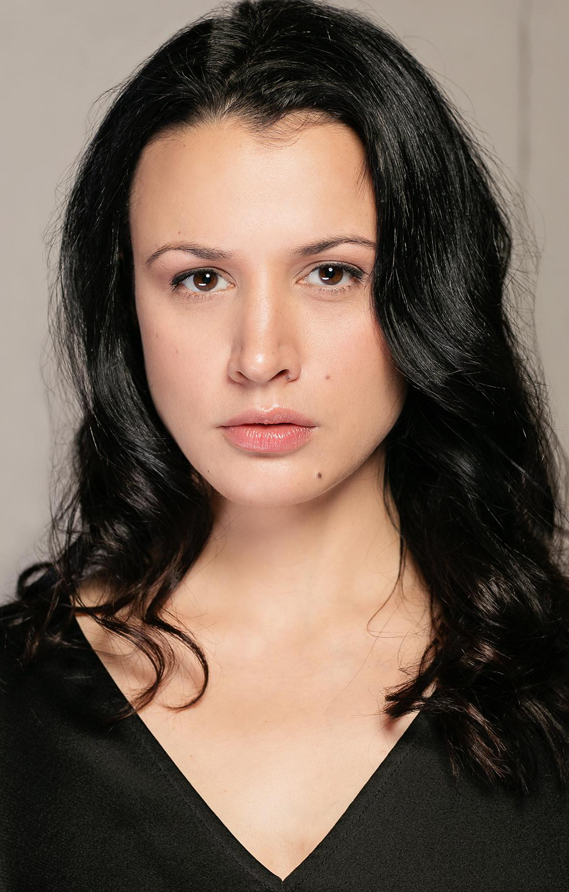 actor Elena Makhova large photo