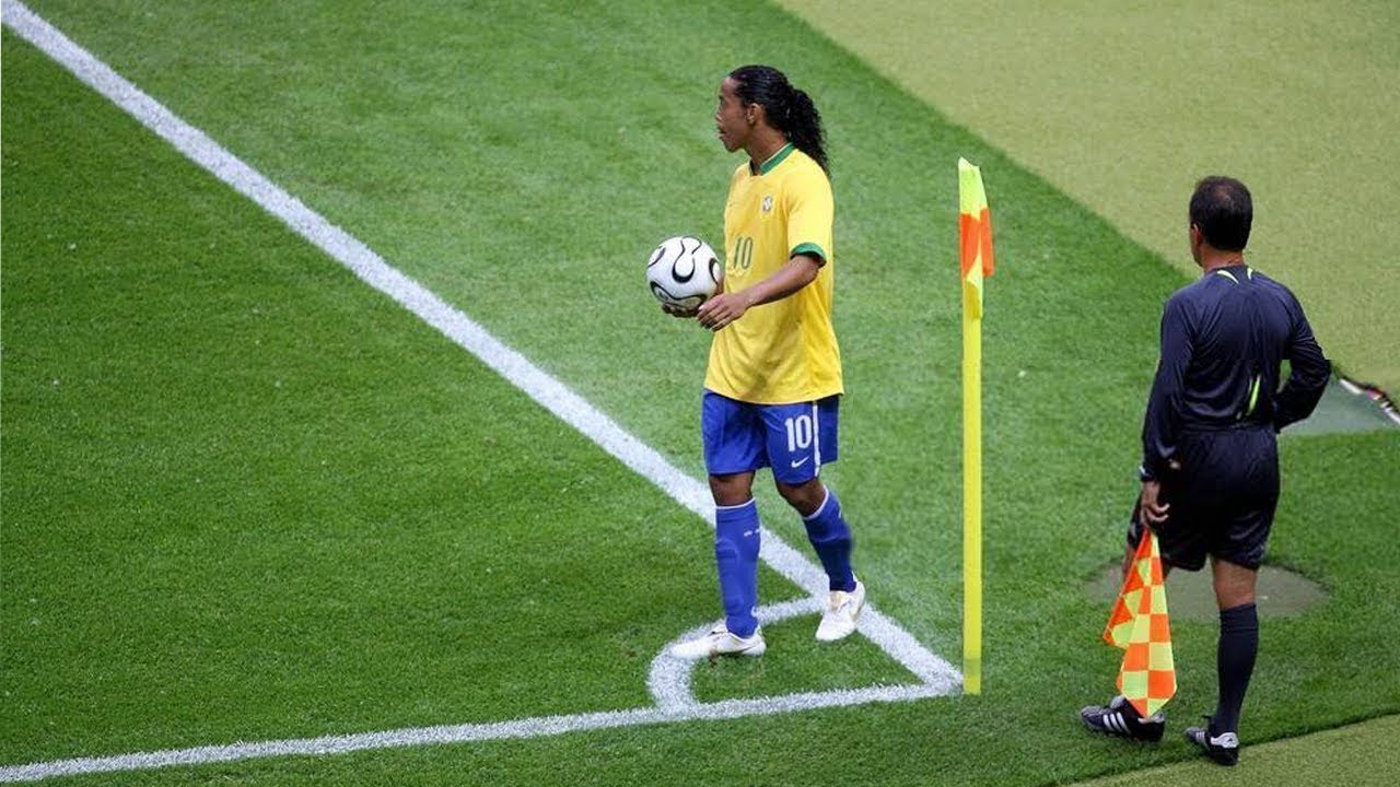 Memorable Moments By Ronaldinho Gaucho background