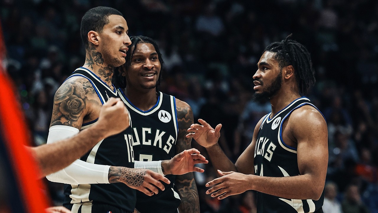 Highlights: Bucks 139 - New Orleans Pelicans 118 | 02.20.26 background
