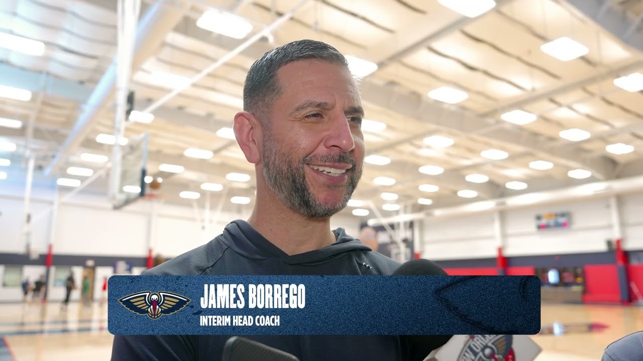 James Borrego on facing the New York Knicks, Jose Alvarado | Pelicans Practice 3/22/26 background