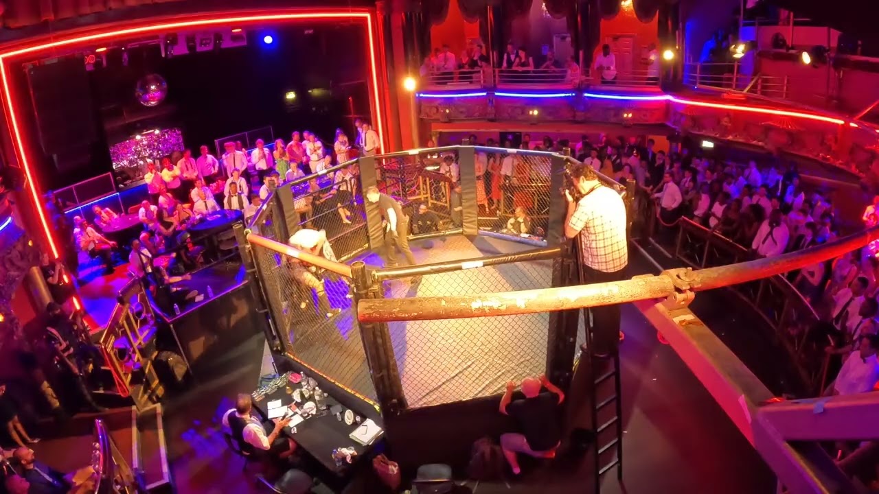 LONDON | ULTRA MMA | MARKUSS NIEDRA VS TASHAN CORSINI background
