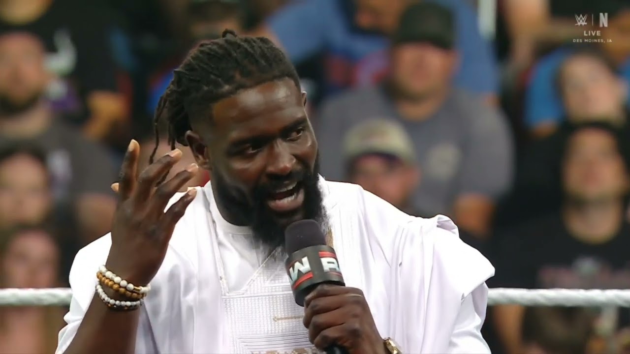WWE RAW OBA FEMI ENTRANCE 08/03/26 background