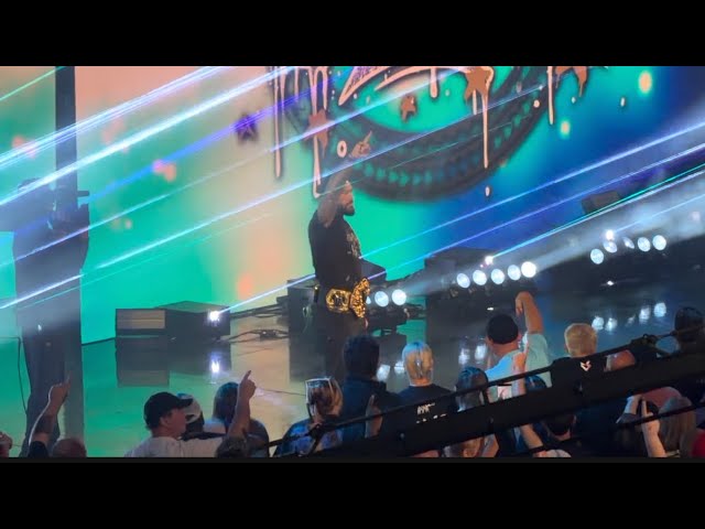 Roman Reigns Acknowledges Jacob Fatu Off Air After Destroying Royce Keys - WWE Raw 8/3/2026