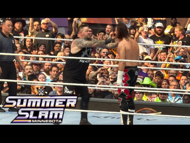 Fatal 4 Way Number One Contender’s Full Match | WWE SummerSlam Night 2 background