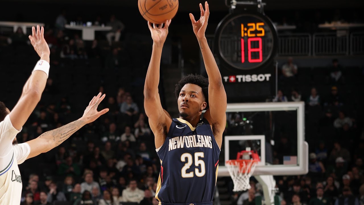 Trey Murphy III highlights with 44 points, 12 three-pointers vs. Milwaukee Bucks 2/4/2026 background