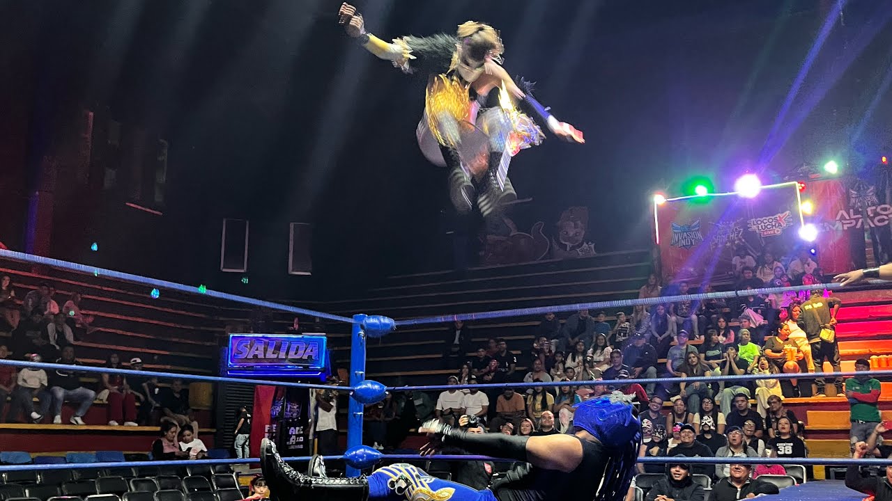 Rey Chispita y Caballero de Fuego 🆚 Acústico y Dragón Supremo en la Arena Neza background