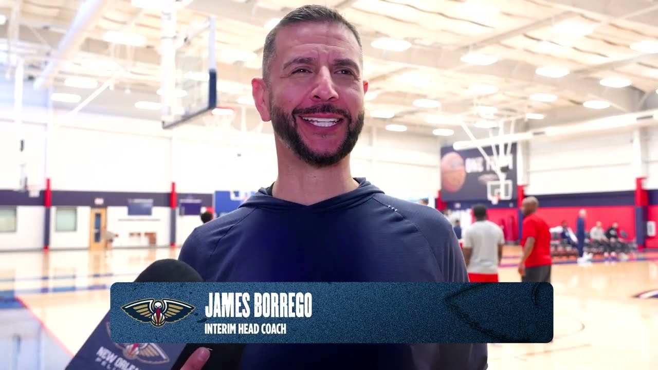 James Borrego on Dejounte Murray, rotation decisions | Pelicans Practice 2/23/26 background