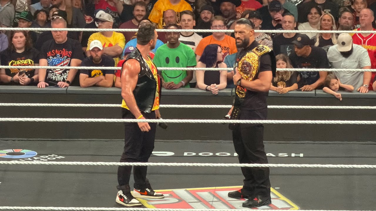 LA Knight Confronts Roman Reigns Full Segment - WWE Raw 8/3/2026 background