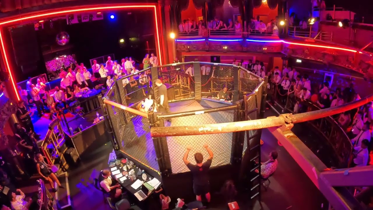 LONDON | ULTRA MMA | CHARLIE WALKER VS CONNOR MCEVITY background