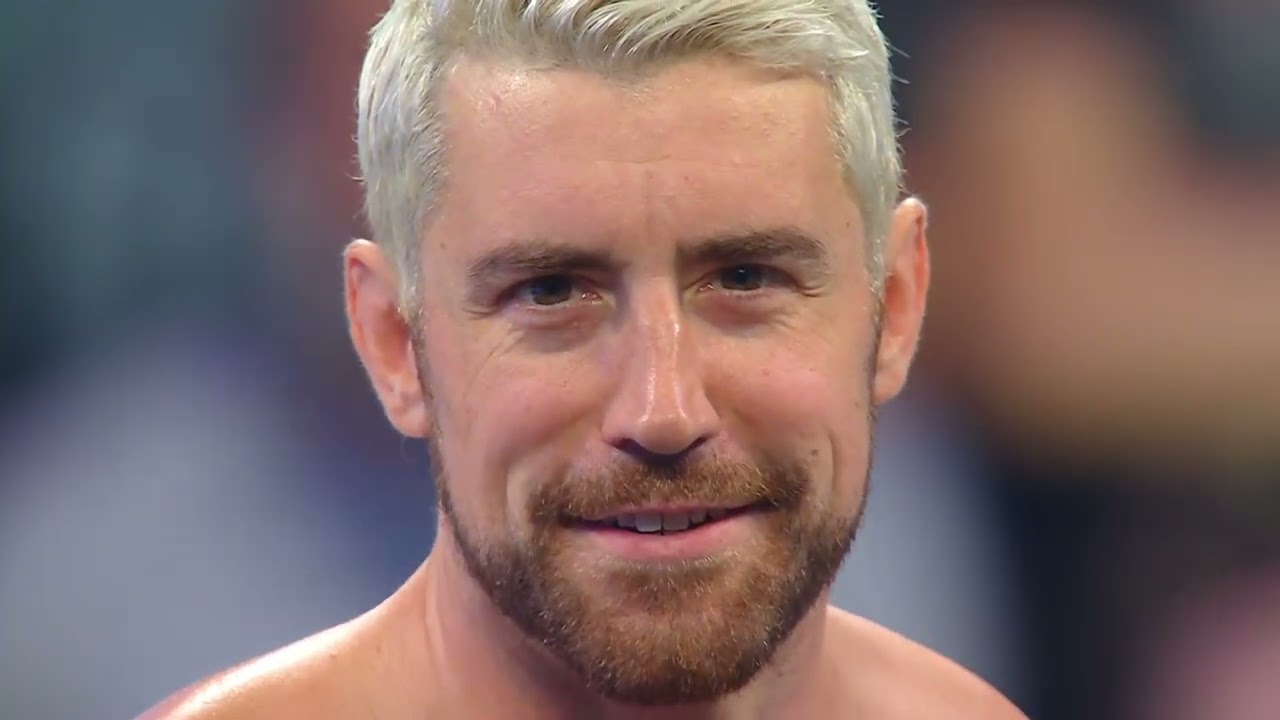 WWE RAW BRON BREAKKER VS JOE HENDRY 08/03/26 background