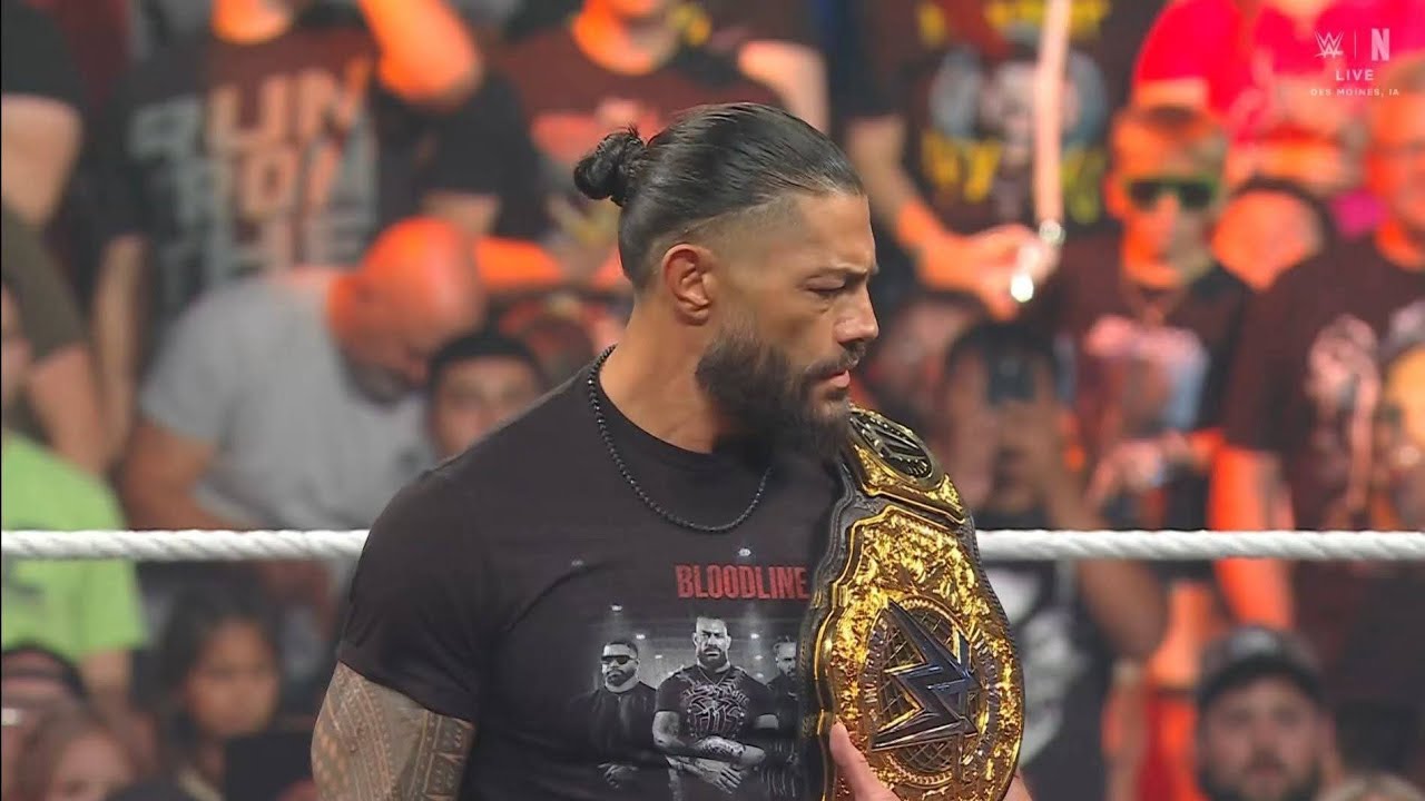 Wwe Raw On Netflix 3/8/26 Roman Reigns After Summer Slam background