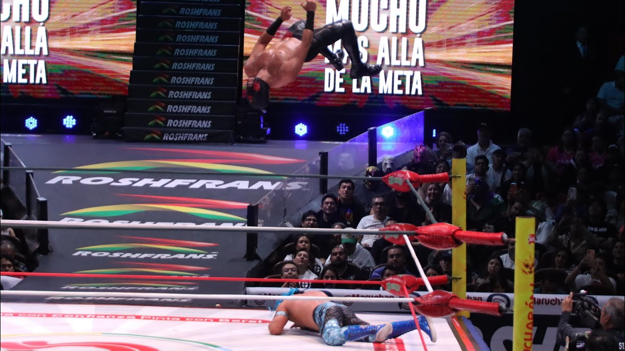 CMLL: Soberano Jr. π Komander background