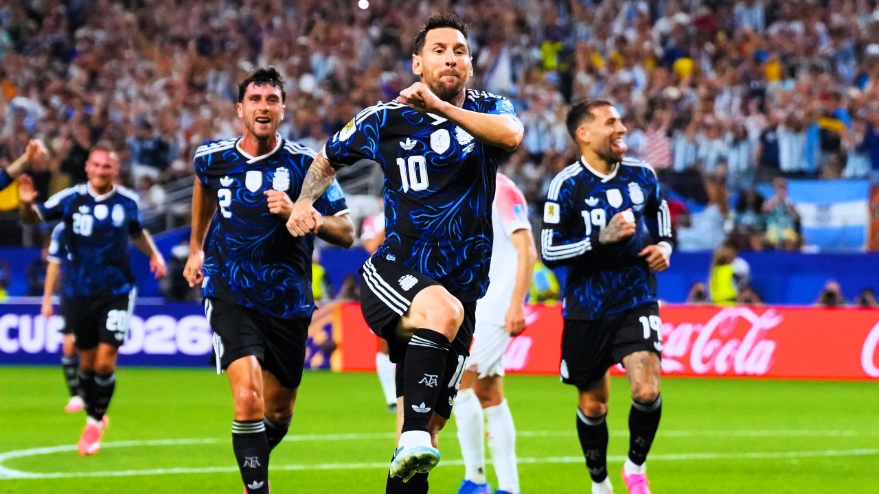 Crazy Reactions To Lionel Messi Goals - World Cup 2026 background