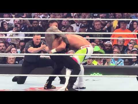 Roman Reigns vs Seth Rollins Part 3 - WWE Summerslam Night 2 8/2/2026 background