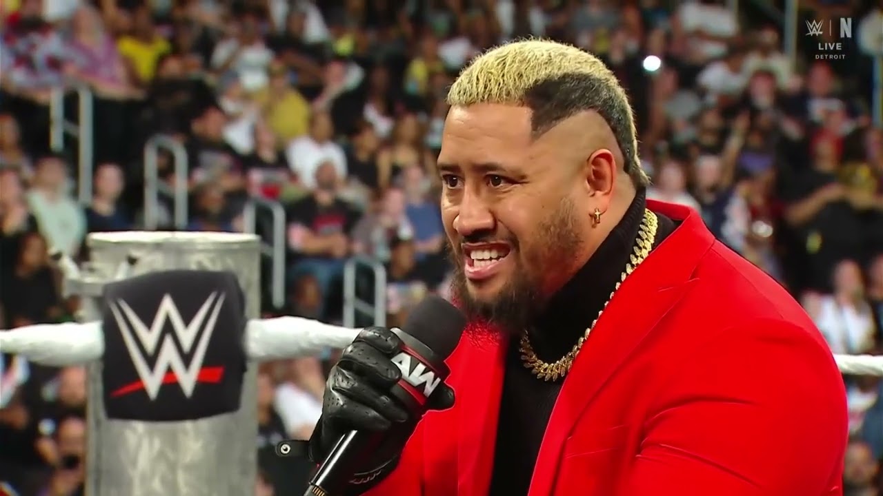 Seth Rollins Confronts Solo Sikoa, Seth Rollins Attacks Jacob Fatu - WWE RAW 20/07/2026 background