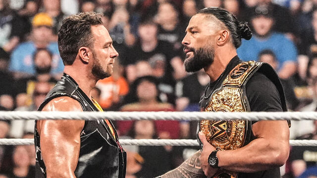 LA Knight has must-see confrontation with Roman Reigns: Raw highlights, Aug. 3, 2026 background