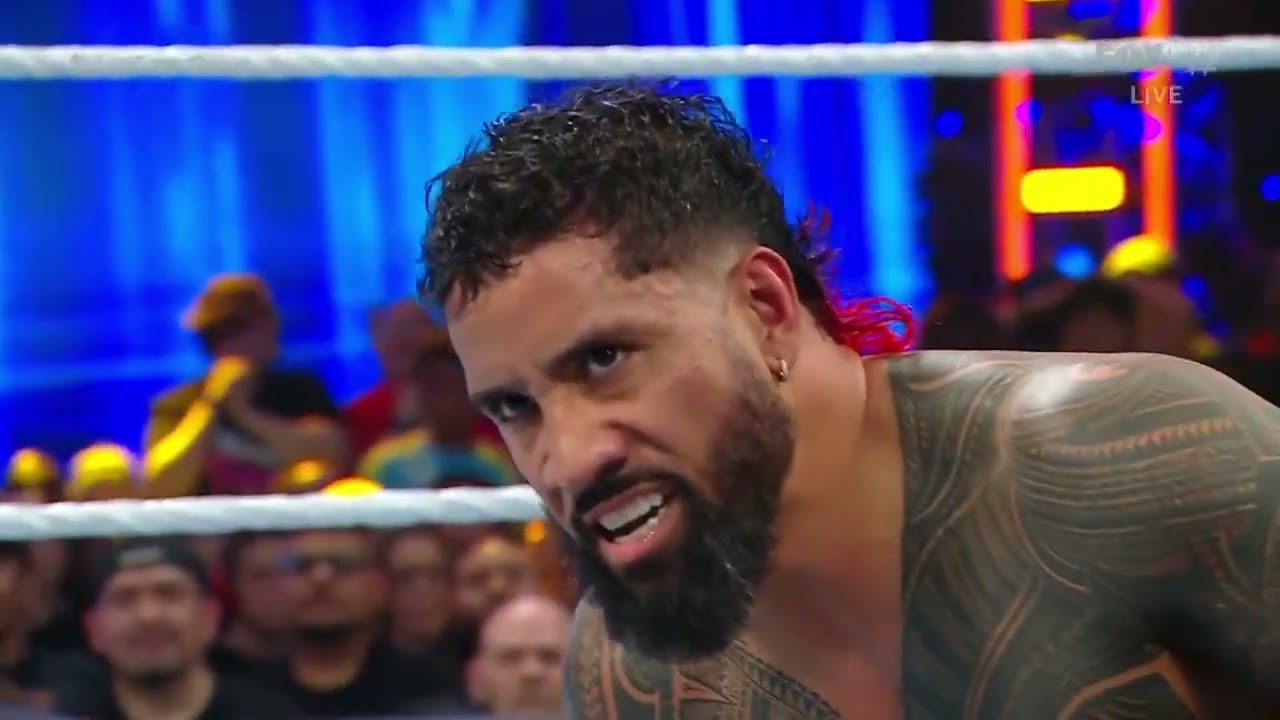 The Usos vs The New Day Undisputed Tag Team Championship - WWE Smackdown 11/11/22 (Full Match 3/3) background