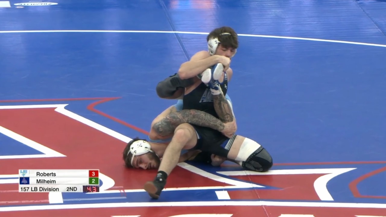 157lbs Kaden Milheim (American) vs Brayden Roberts (Long Island)