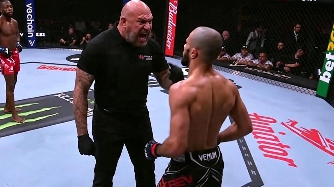 Referee Gets Knocked Out By Fighter — You Won't Believe This