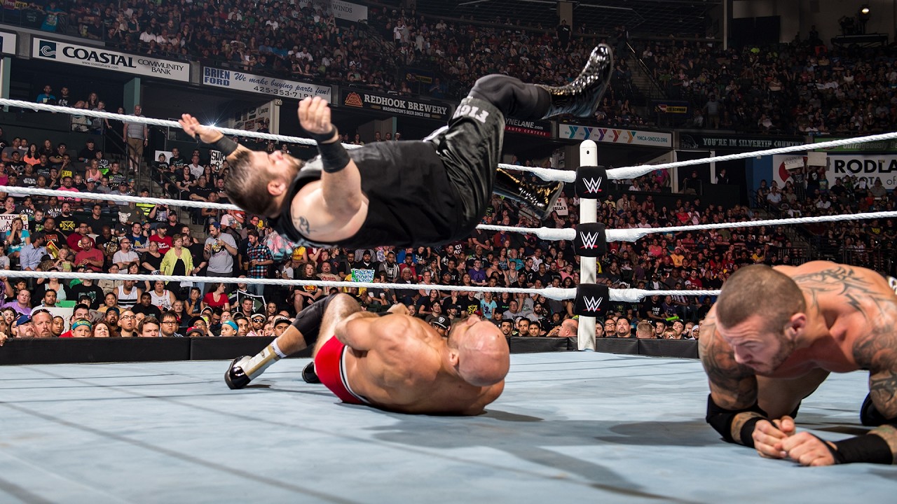 FULL MATCH: Randy Orton vs. Cesaro vs. Kevin Owens: Raw, Aug. 10, 2015 background