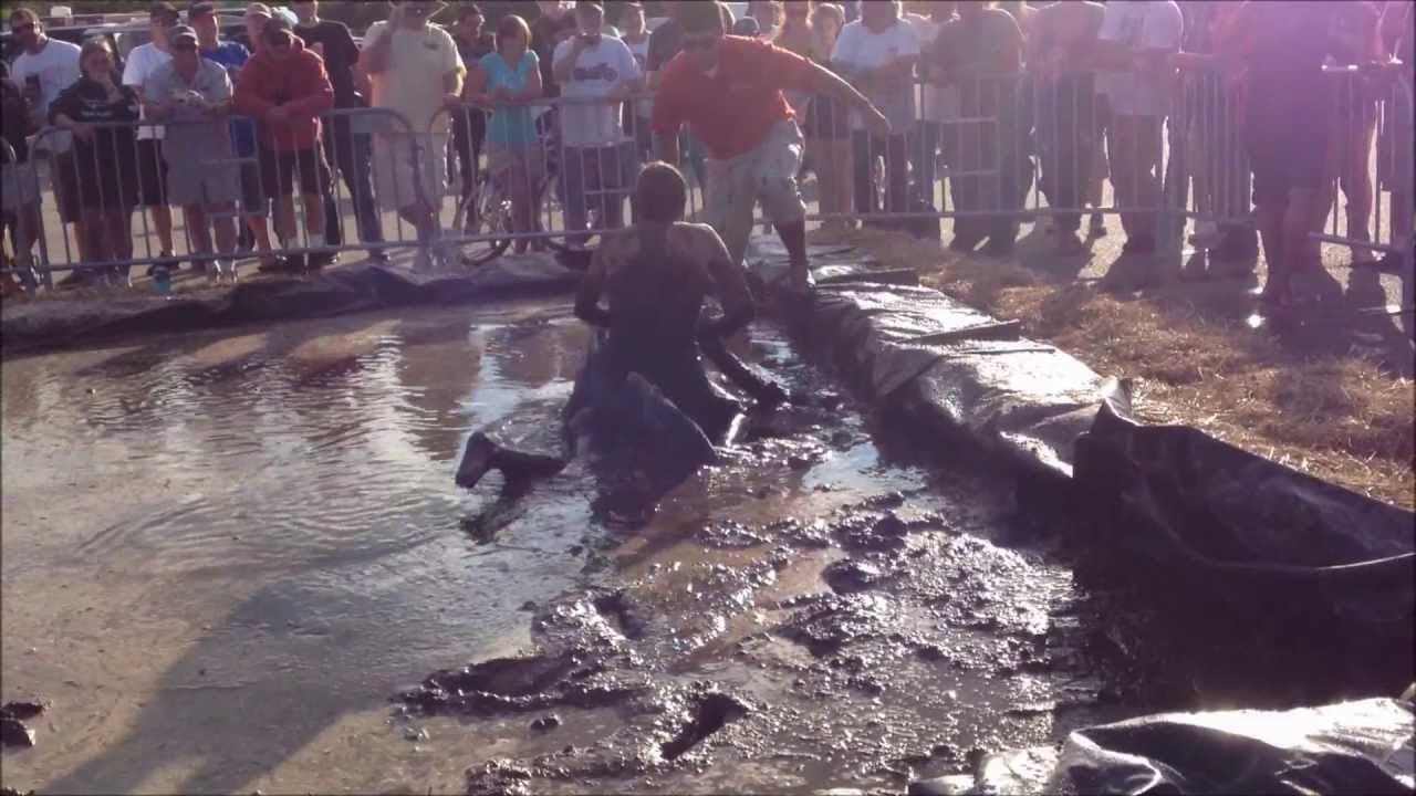 Mud Wrestling 2013 background