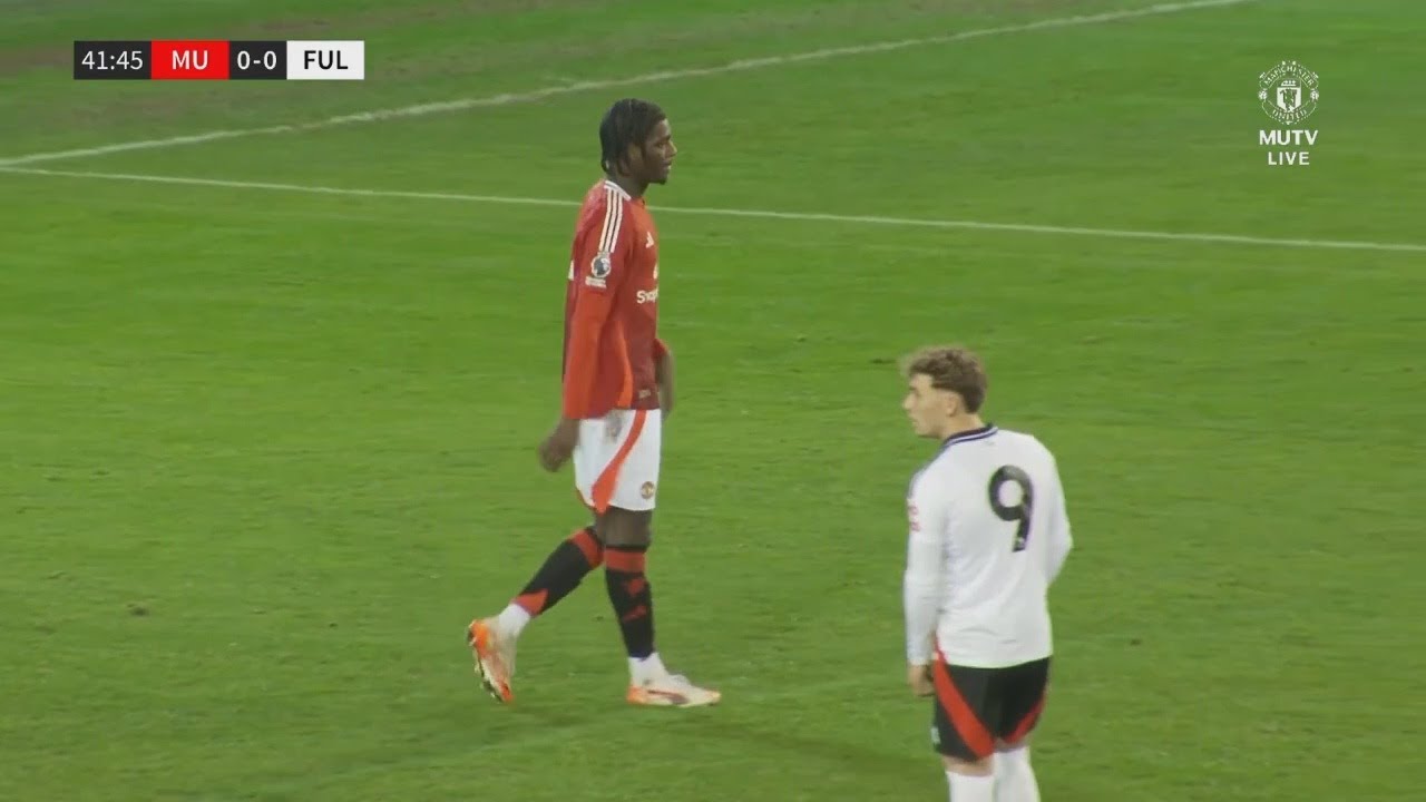Ayden Heaven Manchester United DEBUT vs Fulham U21 | 17/02/2025 background