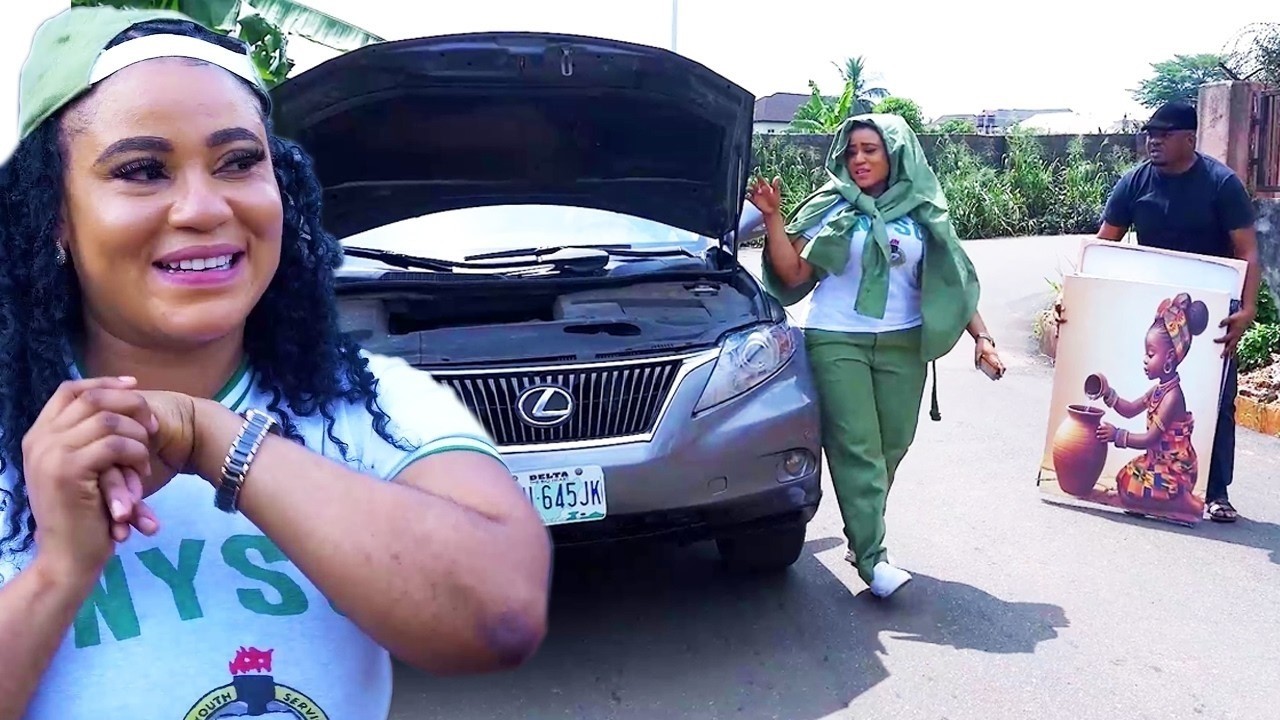 HE STOPPED BY TO HELP THE RICH COPPER FIX HER CAR AND THEY BOTH FELL IN LOVE