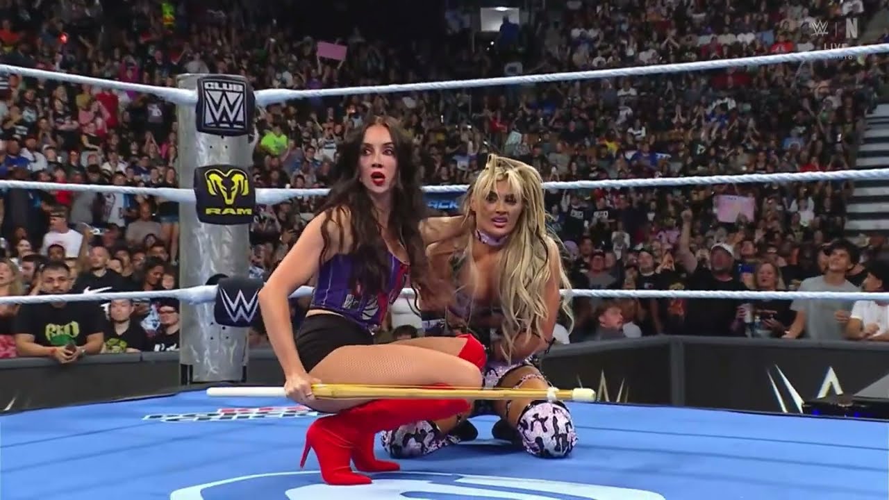 (2/2) Tiffany Stratton vs Lash Legend: Smackdown August 21 2026 background