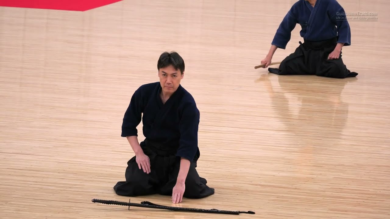 Tenshin Shōden Katori Shintoū Ryū Kenjutsu - 49th All Japan Kobudo Demonstration background