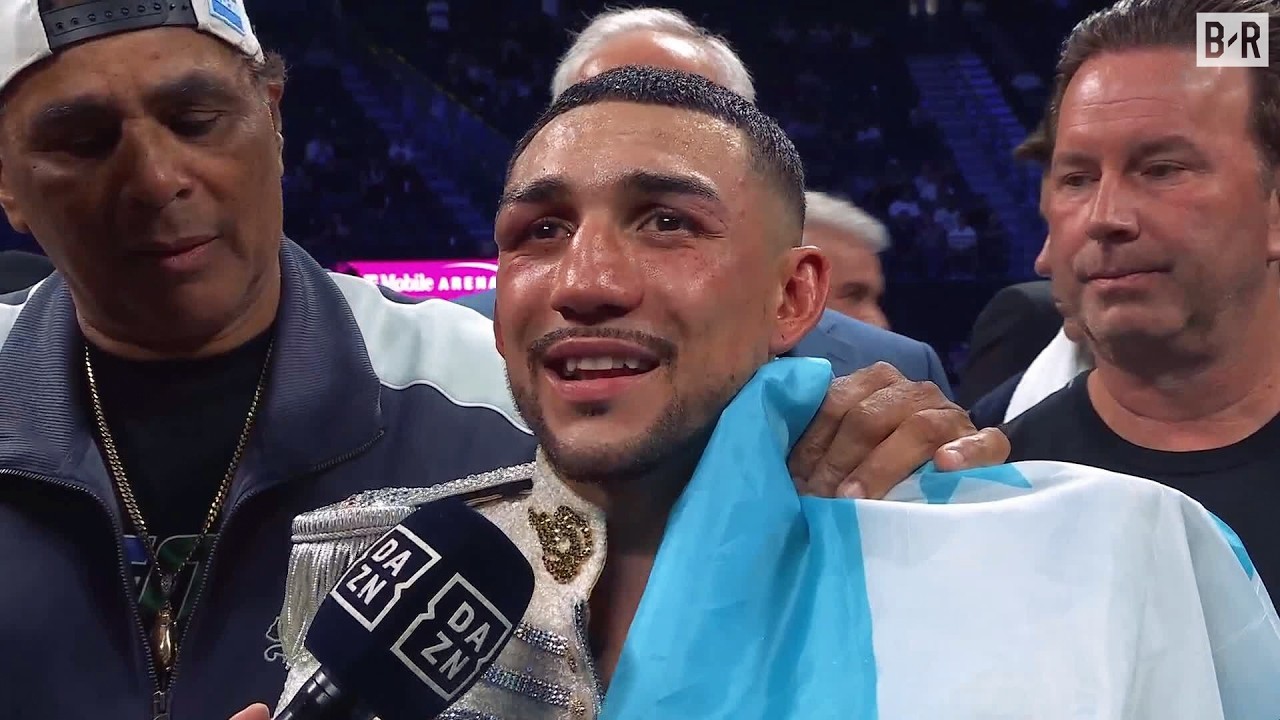 Teófimo Lopez Reacts To Winning WBA Welterweight Title background