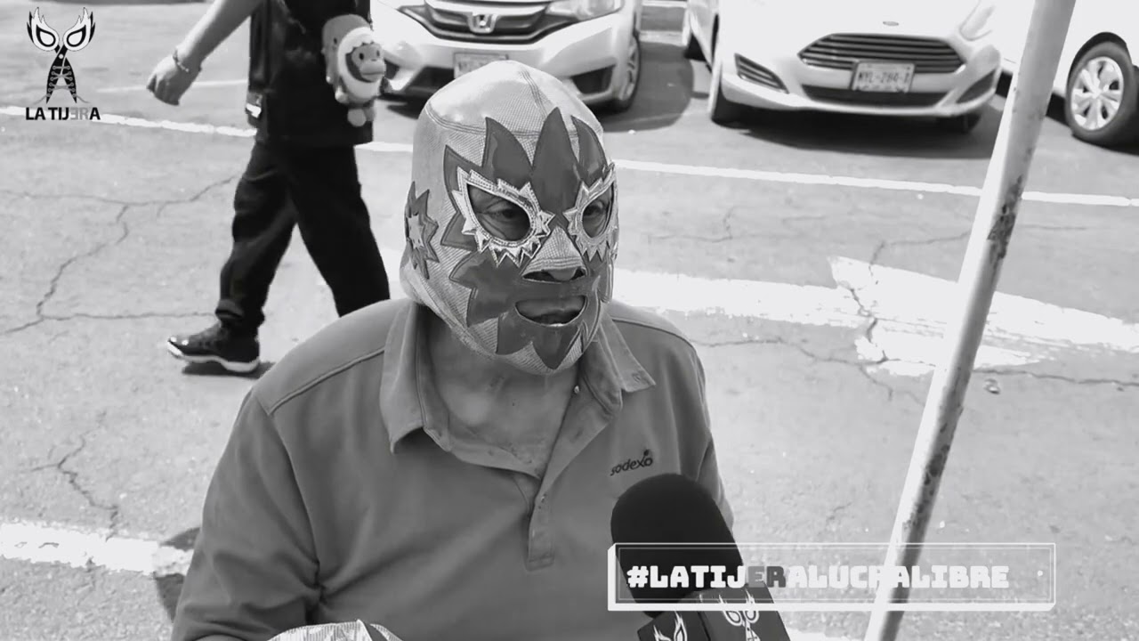 Recordando a Solar II, el hombre que dio todo por la lucha libre QEPD background