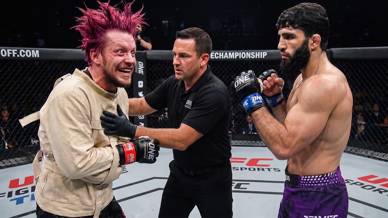 When an MMA Monster Fought Like a Psychopath — Viacheslav Datsik background