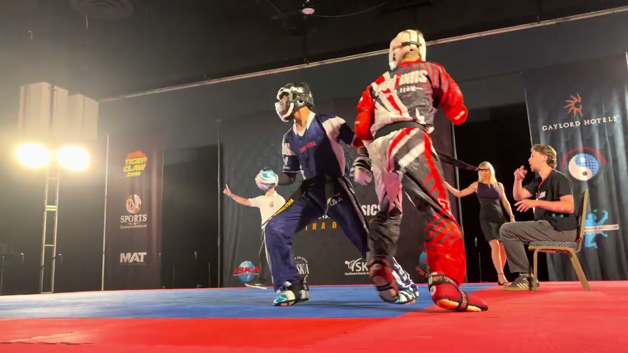 Ibrahim Abdul Qadir vs Randy Enrique 16-17 Boys Sparring Grand - US Capitol Classics 2026 background
