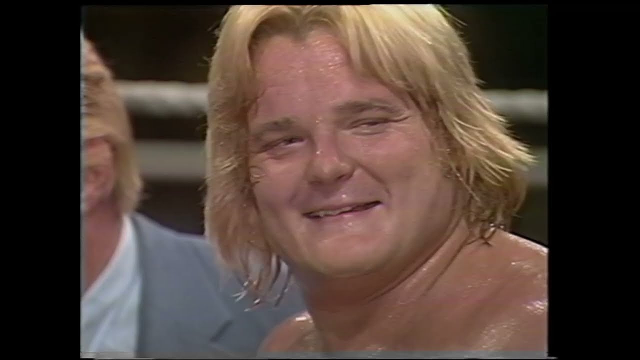 WWWF All Star Wrestling 08 29 1981 (Full Show 1080p) background