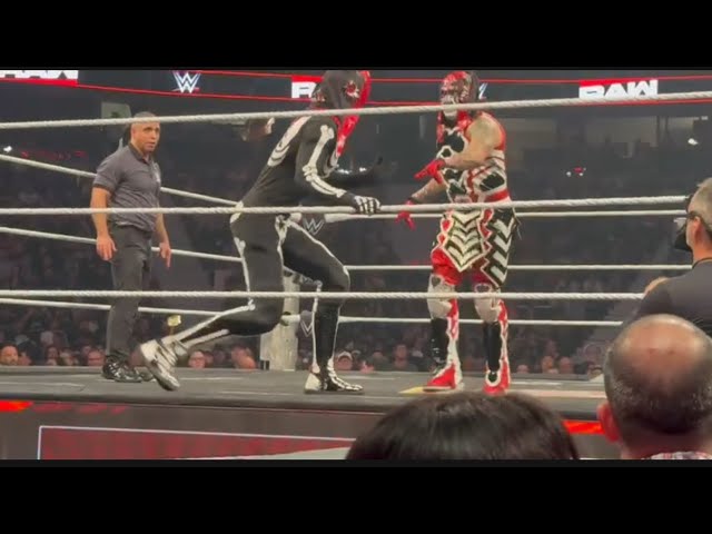 Penta vs La Parka Full Match - WWE Raw 8/24/2026