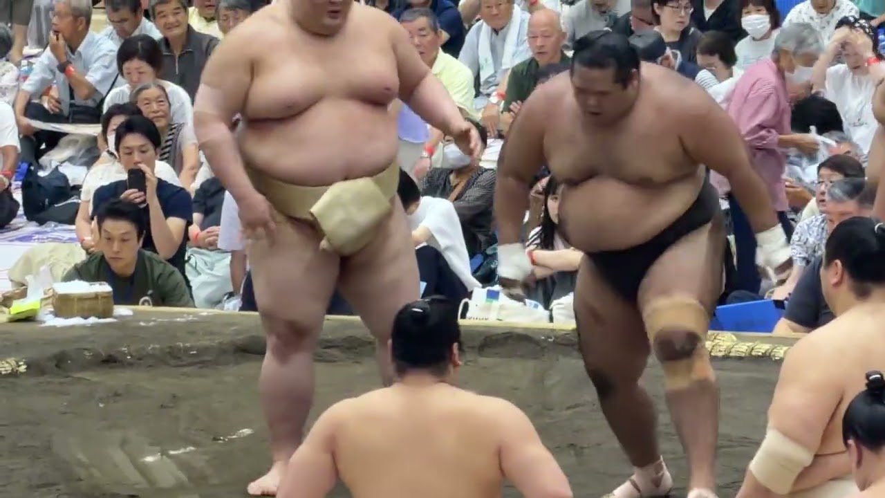 《令和八年夏巡業》二子山部屋 生田目(さくら市出身)×熱海富士 ぶつかり稽古🔥【大田原場所】futagoyama NABATAME ATAMIFUJI 2026/8/23 background