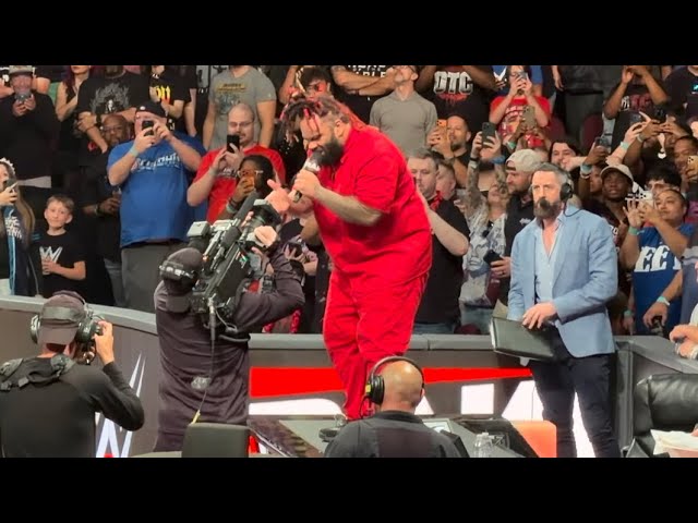 Jacob Fatu Breaks Character During WWE Raw 8/31/2026 Taping! background