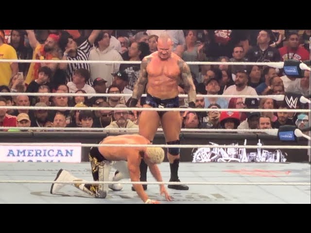 Cody Rhodes vs Randy Orton Full Match - WrestleMania 42 April 18 2026 background
